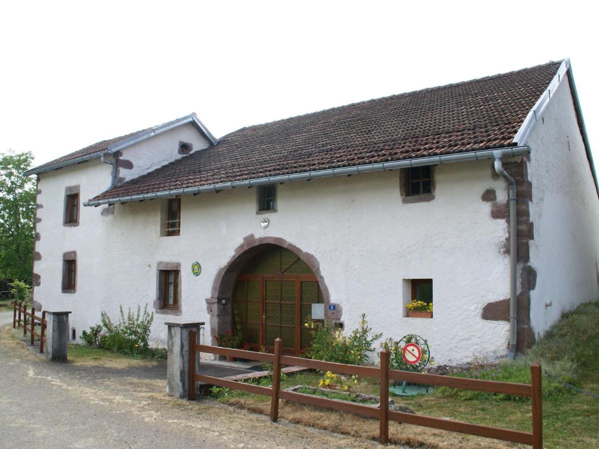 Spacious Holiday Home Near The Forest Esmoulieres Cameră foto
